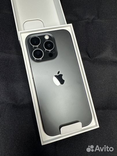 iPhone 15 Pro, 256 ГБ