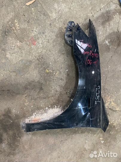 Крыло переднее левое Toyota Camry (XV40)