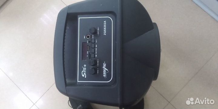 Колонки 40ват 8202A