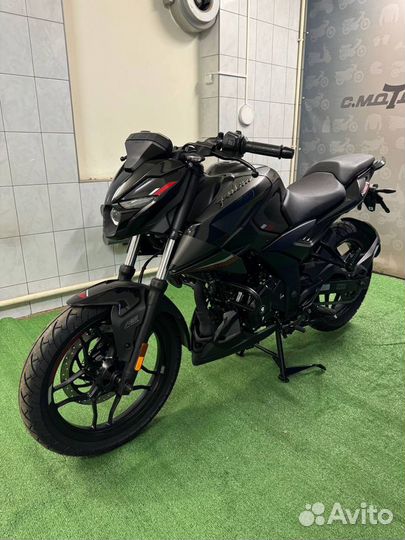 Мотоцикл bajaj Pulsar N250