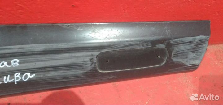 Шевроле Нива молдинг передней правой двери деф
