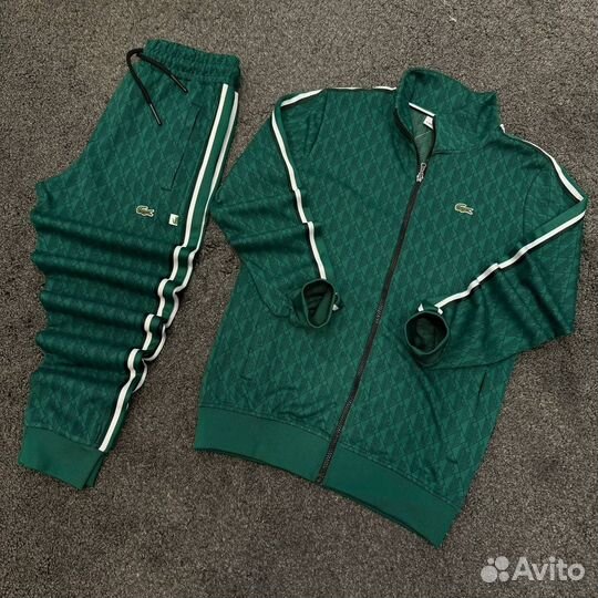 Спортивный костюм Lacoste