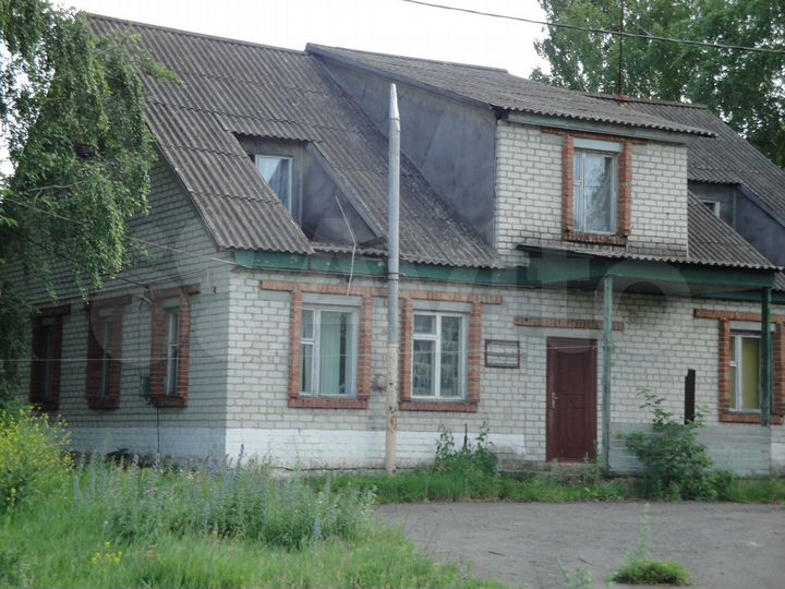 Дом 218 м² на участке 36 сот.
