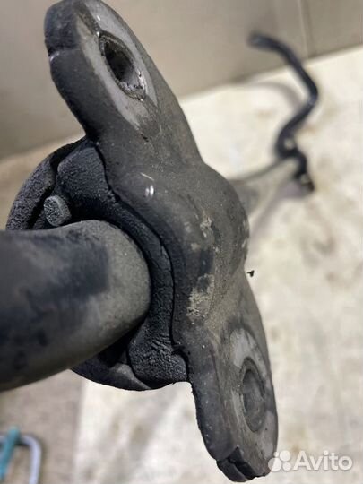 Стабилизатор передний Mercedes-Benz E-Class W212