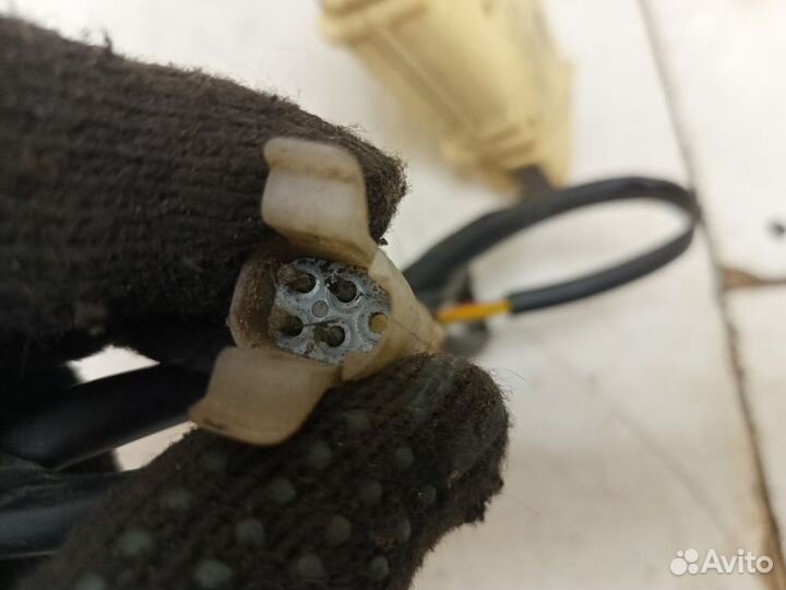 Активатор замка Форд Scorpio 1