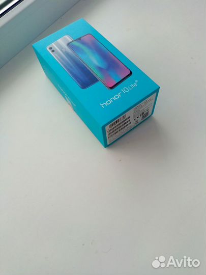 HONOR 10 Lite, 3/32 ГБ