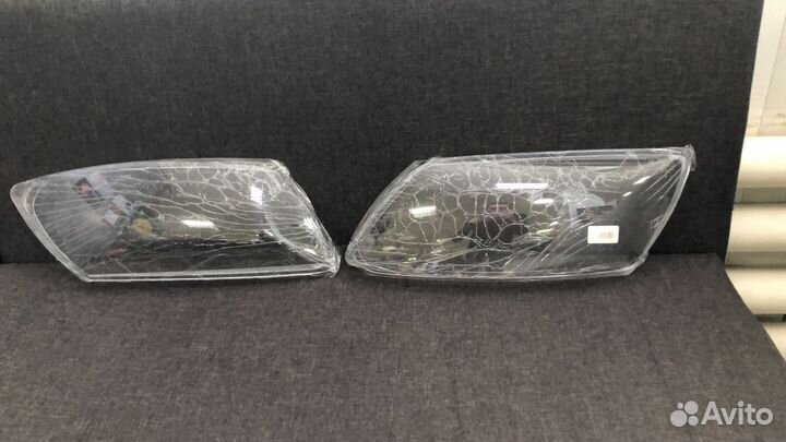 Стекло фары 2190 левая