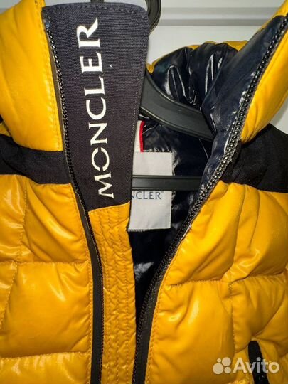 Пуховик moncler детский