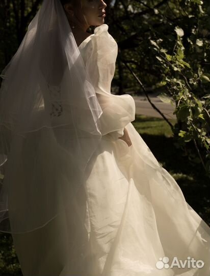 Вечернее платье на свадьбу