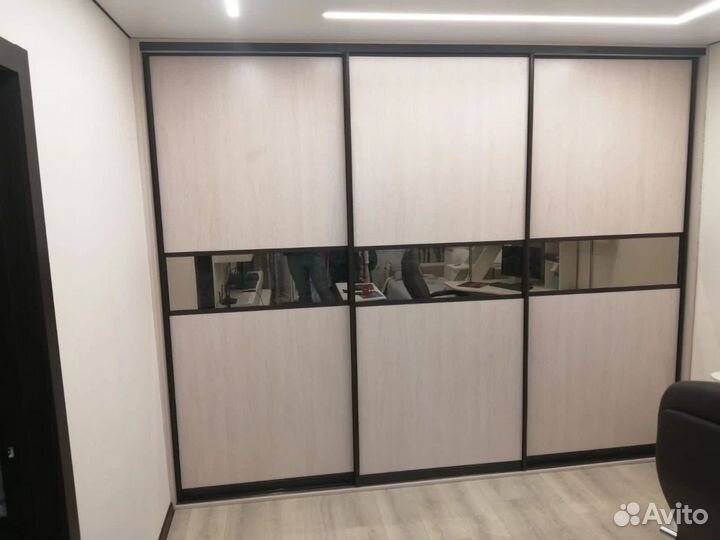 Шкаф купе новый