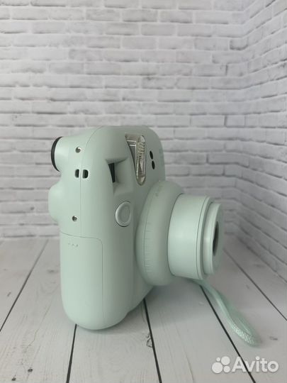 Фотоаппарат instax mini 12 green