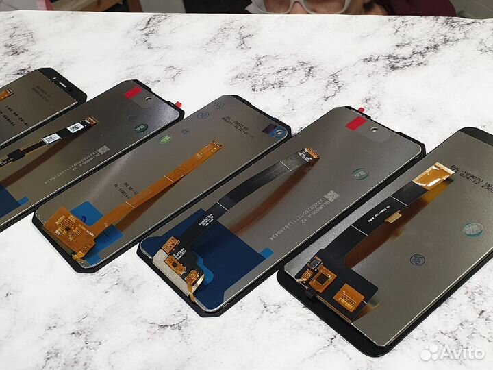 Дисплейные модули Oukitel