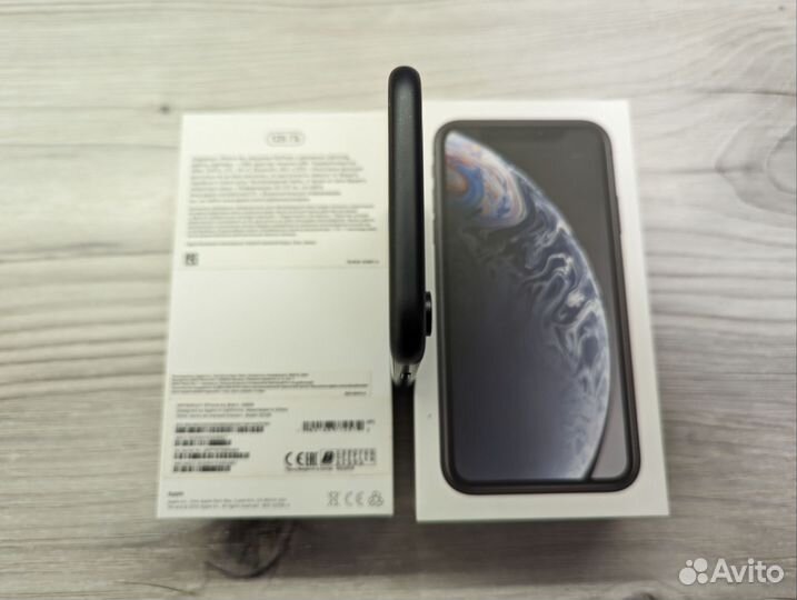 iPhone Xr, 128 ГБ