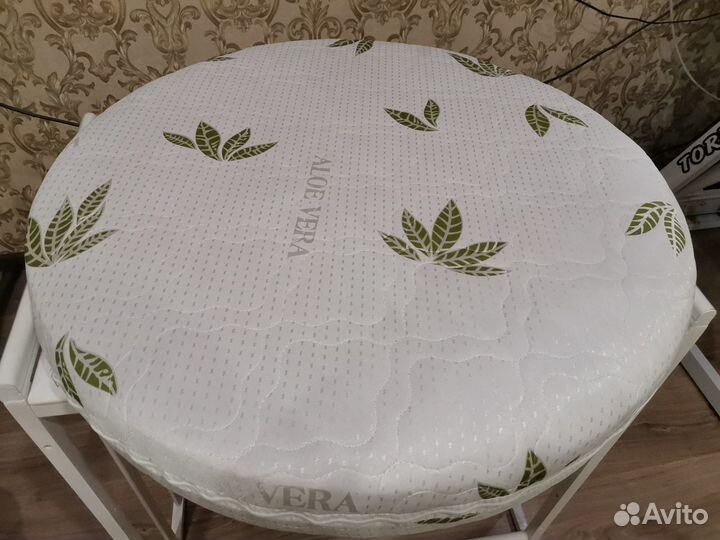 Матрас круглый для детской кроватки