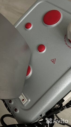 Парогенератор с утюгом Silter Simurg SMG/MN 1000