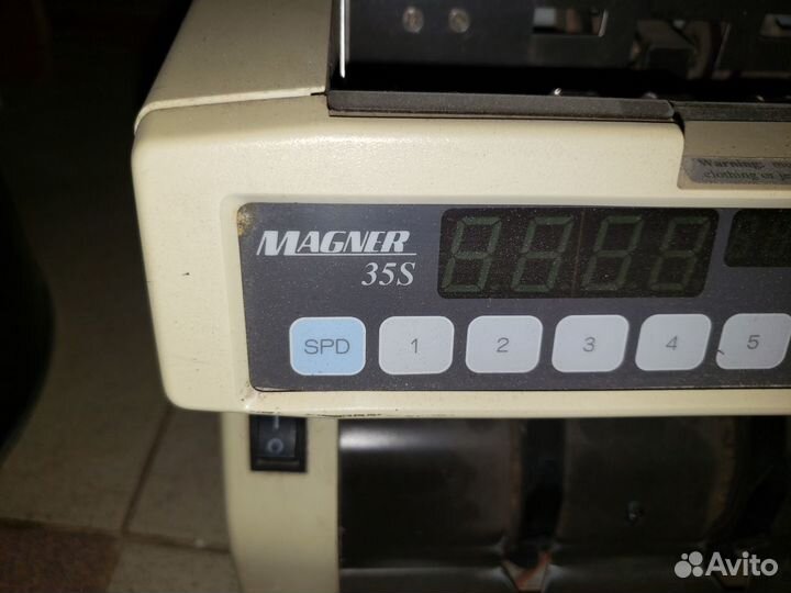 Счетчик банкнот Magner 35 S