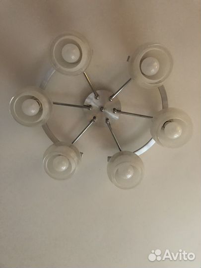 Люстры 2 шт