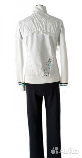 Спортивный костюм женский