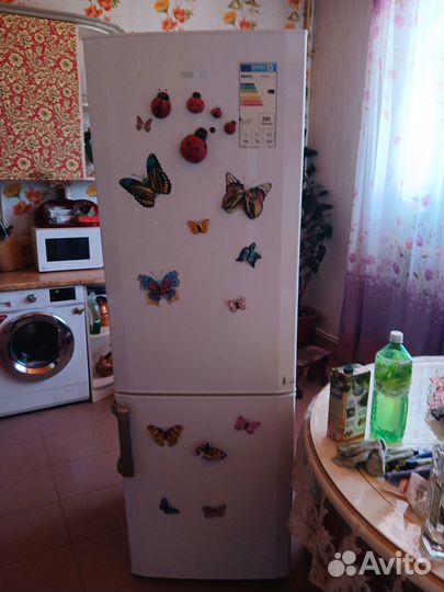 Хололильник бу beko