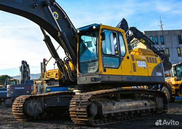 Стекло (триплекс) 15029342 лобовое нижнее