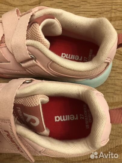 Кроссовки для девочки