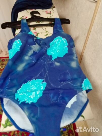 Купальник женский слитный 46 48 парео