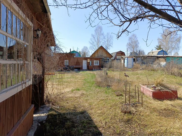 Дача 25 м² на участке 5 сот.