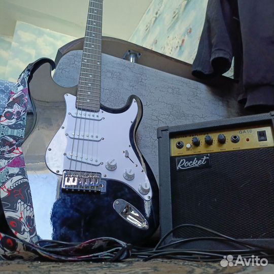 Электрогитара с комбиком