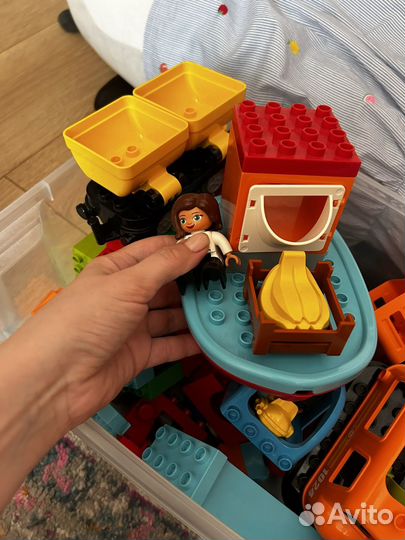 Lego грузовой поезд 10875 плюс мосты и рельсы