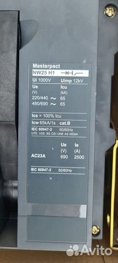 Автоматические выключатели Masterpact 1000-2000А