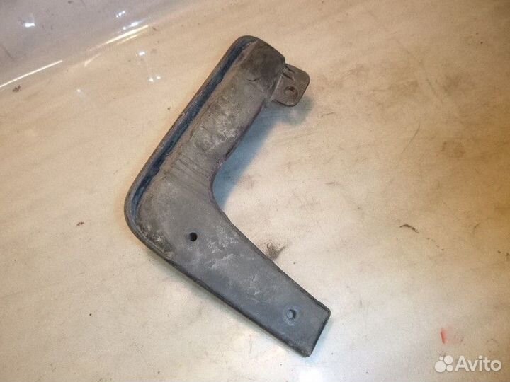 Брызговик передний левый KIA ceed ceed 2018