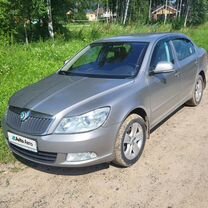 Skoda Octavia 1.6 AT, 2011, 240 296 км, с пробегом, цена 899 999 руб.