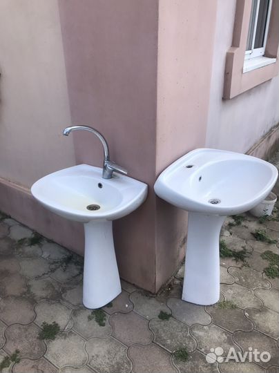 Раковина с пьедесталом бу 2шт