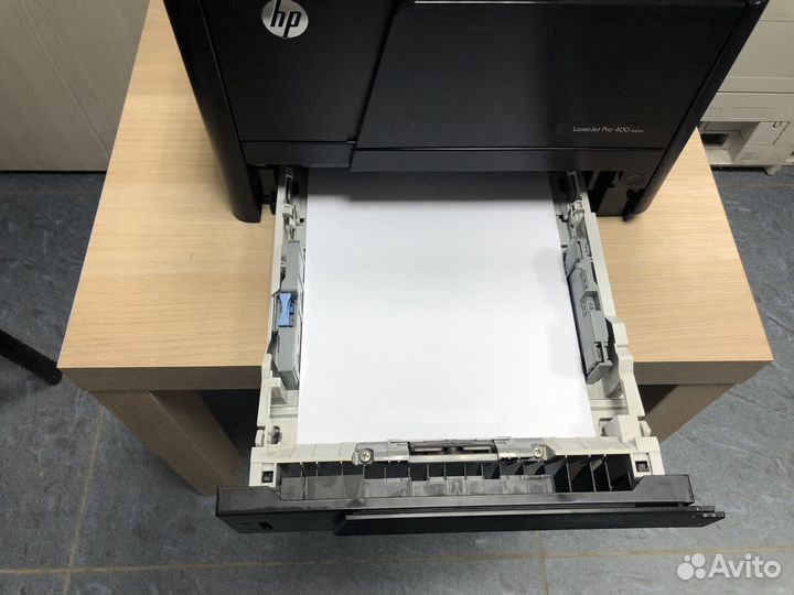 Надежный лазерный принтер HP c большим картриджем