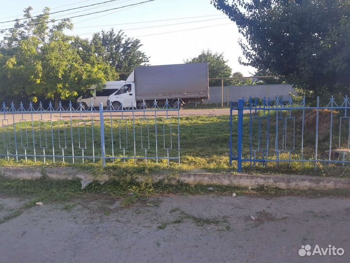 Покос травы триммер