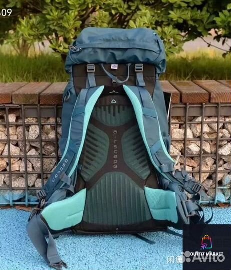 Женский туристический рюкзак Osprey Kyte 36L