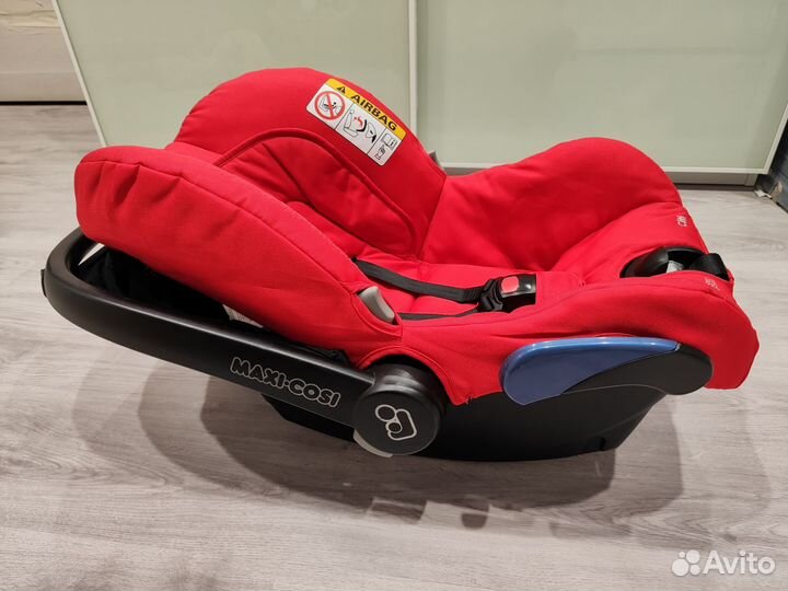 Автокресло/автолюлька Maxi Cosi, 0+, красный