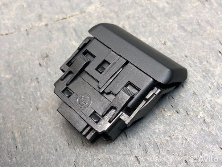 Кнопка бардачка Bmw X6 E71