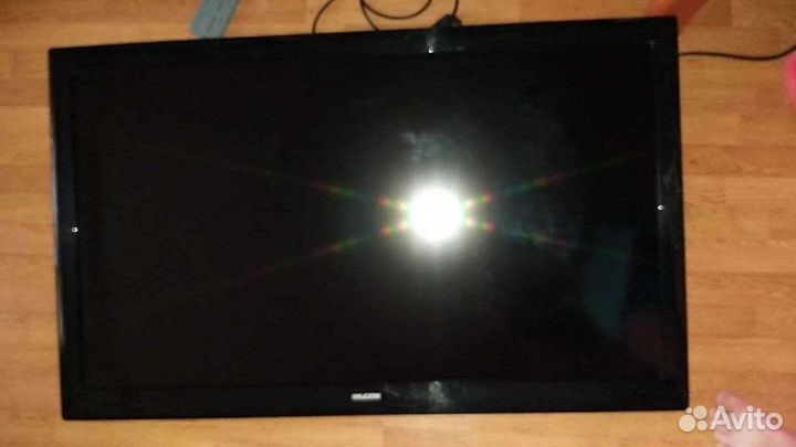 Телевизор на запчасти