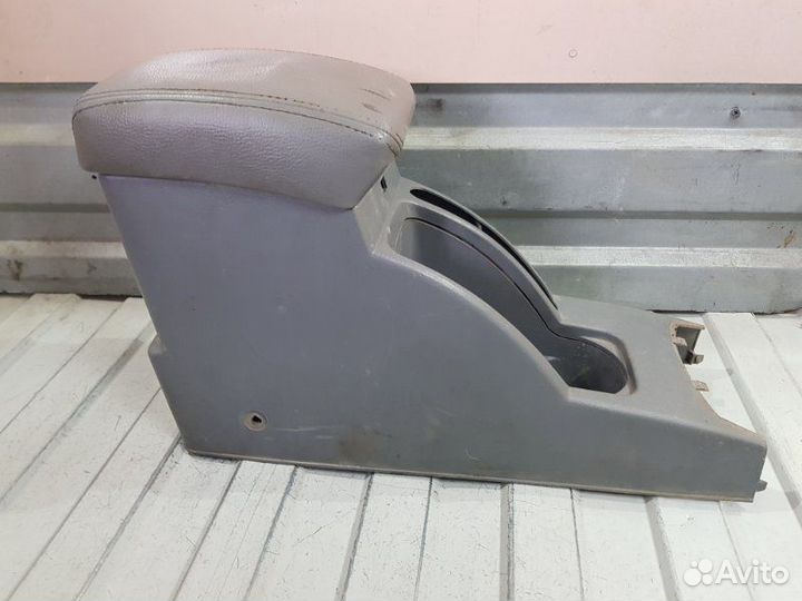 Подлокотник Chevrolet Lacetti J200 F14D3 2008