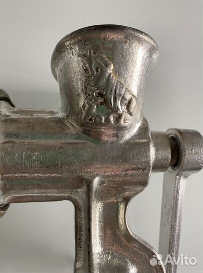 Мясорубка антикварная с конем (1978 года)