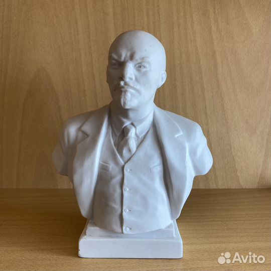 Бюст В.И. Ленина. лфз. Бисквит