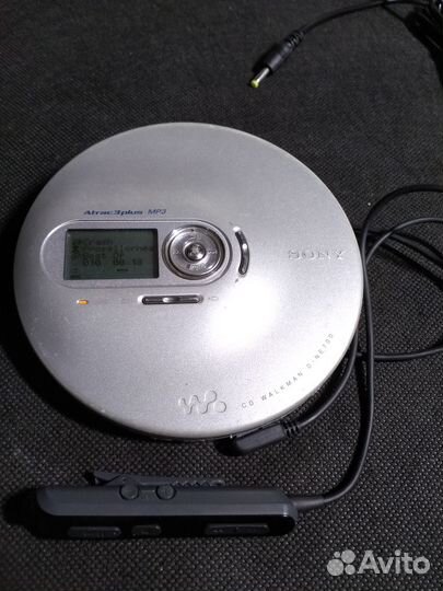 Плеер Sony CD Walkman D-NE700 CD/mp3 +пульт