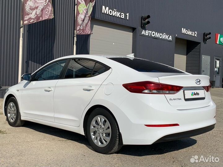 Hyundai Elantra 1.6 AT, 2017, 73 000 км