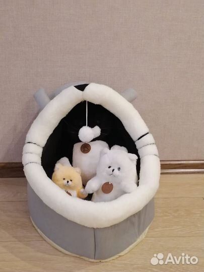 Домик - лежанка для кошек и маленьких собак новая