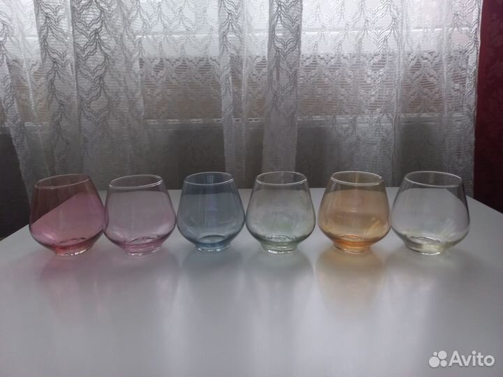 Бокалы 12 шт.цветное стекло люстр, гдр(оригинал)