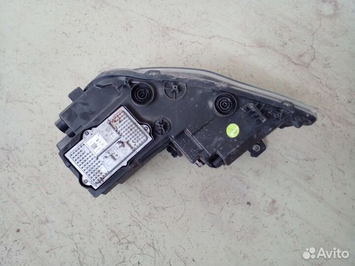 Фара правая Geely Atlas NL-3 2021г дефект