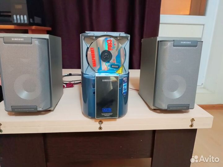Музыкальный центр Samsung MM-ZL7