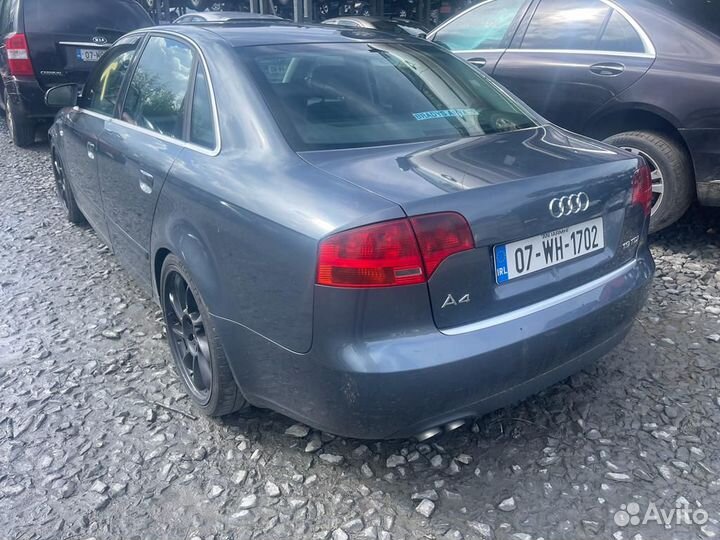 Бампер задний Audi A4 B7 седан