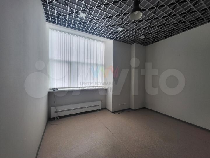 Офисный блок 405 м2 в центре БЦ яй